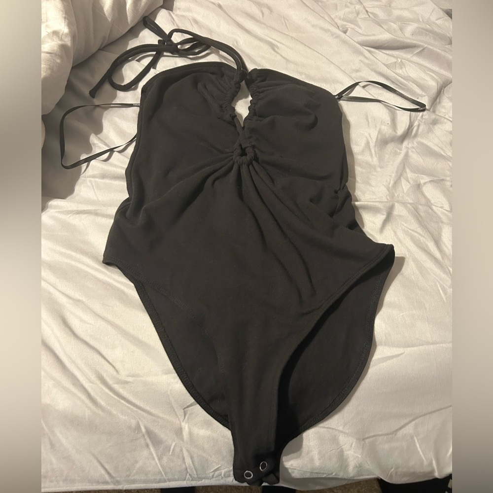 Women’s black bodysuit forever 21